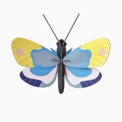 יצירה בנייר : Yellow Monarch Butterfly
