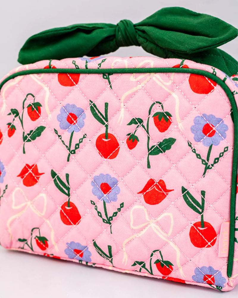 תיק רחצה: Cherry Lips