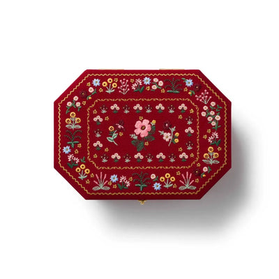 קופסת תכשיטים: Gemma