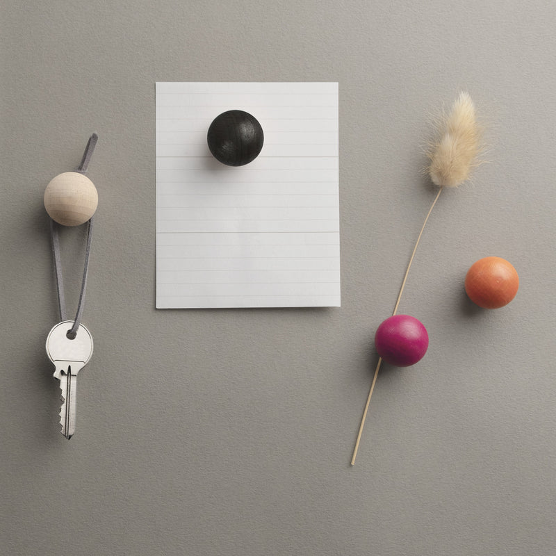 מגנט: Magnetic Ball, Natural