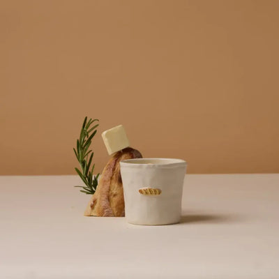 נר: Bistro French Baguette-Rosmary & Thyme