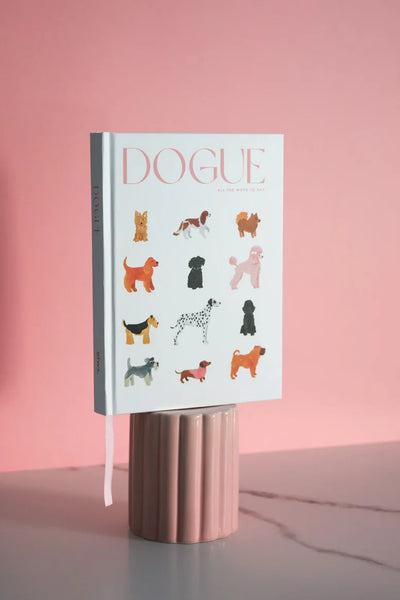 מחברת בכריכה קשה: Dogue A5