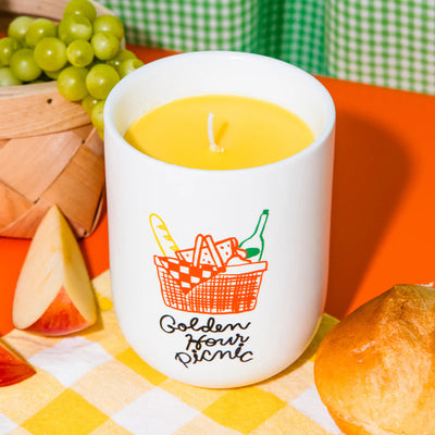 נר: Golden Hour Picnic 