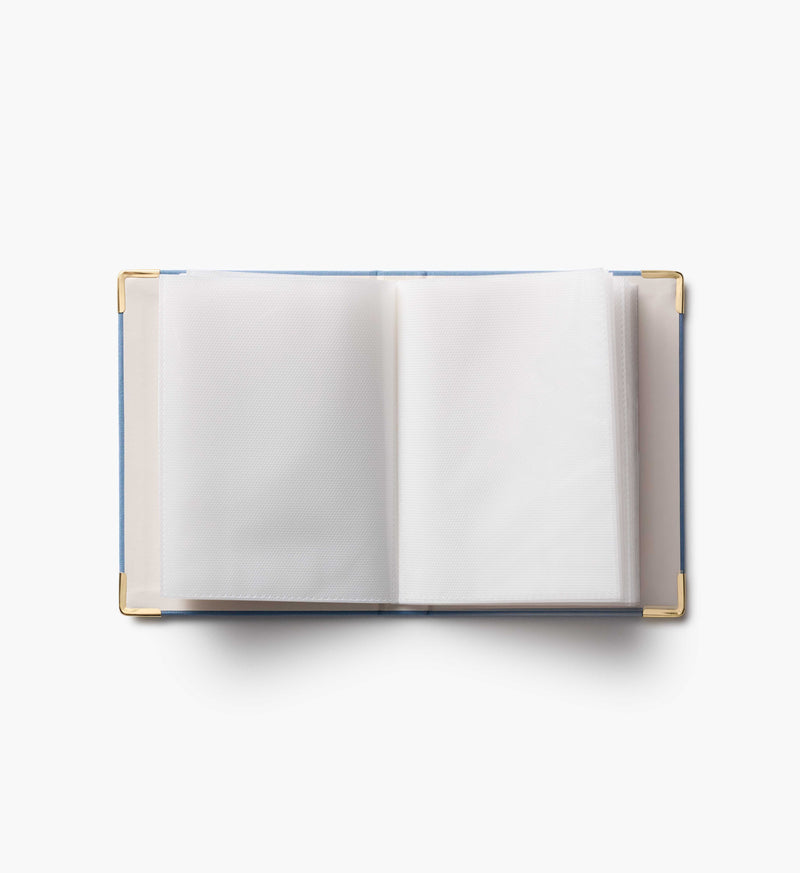 אלבום תמונות בכריכה רקומה: Delphine