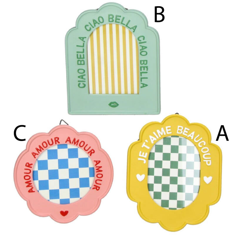 שלישיית מסגרות: Polyresin Multi