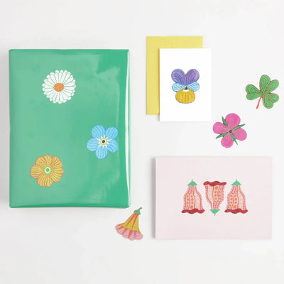 גליל מדבקות: Midsommar Magic Flowers