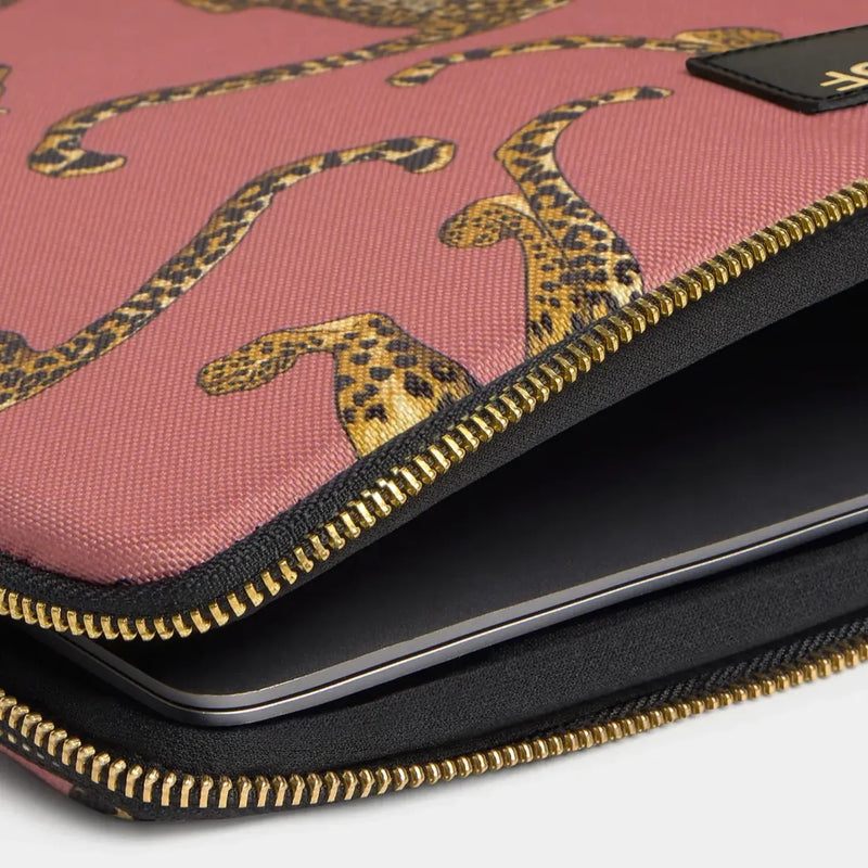 תיק למחשב ״16 & ״15: Blush Leopard