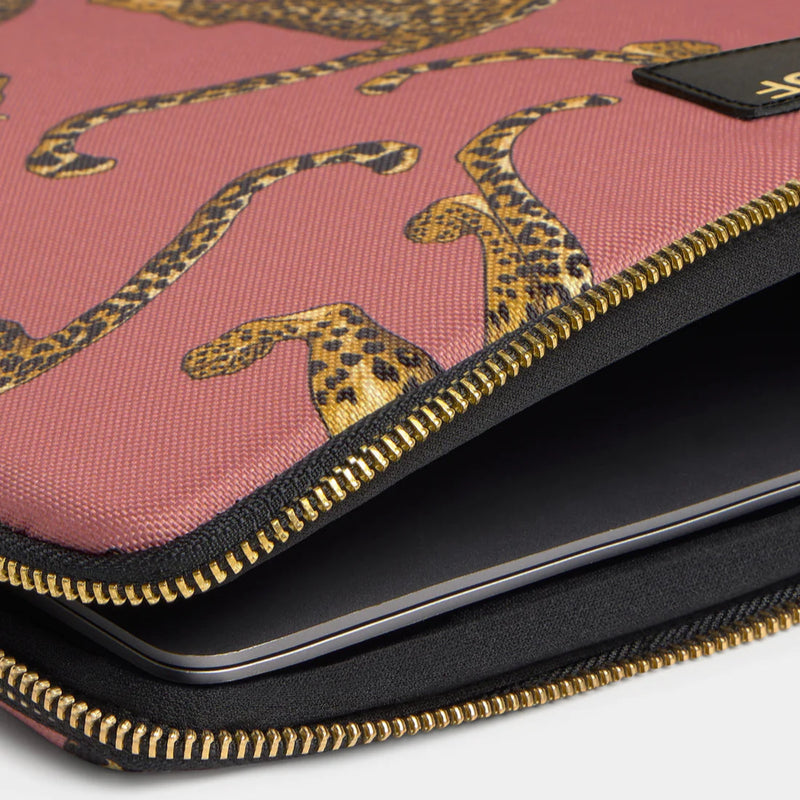 תיק למחשב ״14& ״13: Blush Leopard