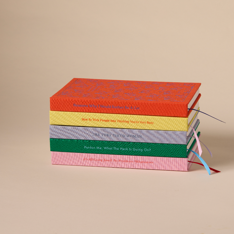 מחברת שורה בכריכת בד: The Very Tired Woman