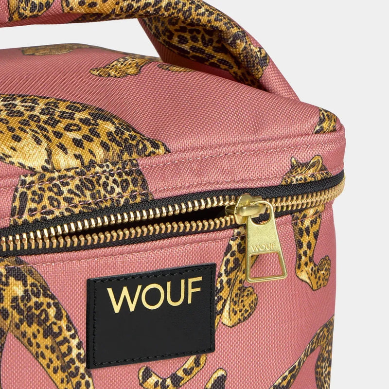 תיק רחצה עגול: Blush Leopard