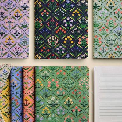 מארז 8 פנקסים: Estee