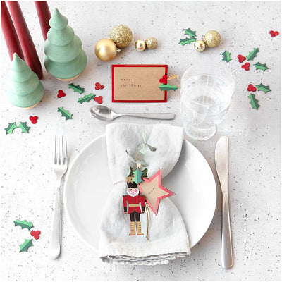 קישוט עץ : Pine, Green L